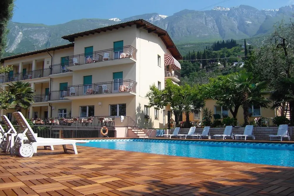 Hotel Casa Serena Malcesine Italy