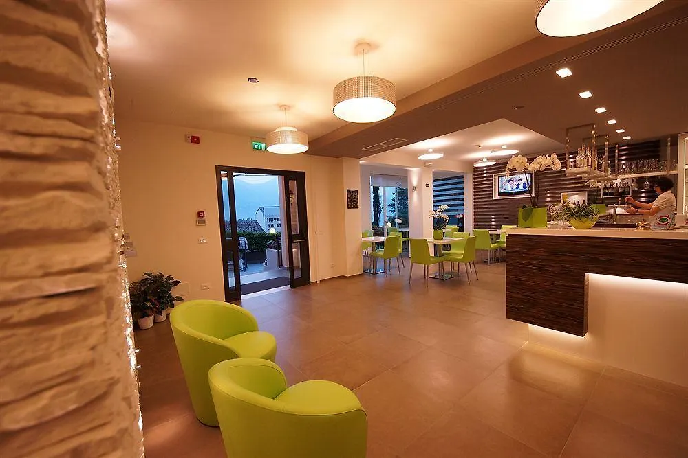 Hotel Casa Serena Malcesine Italy