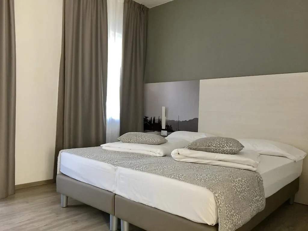 Hotel Casa Serena Malcesine