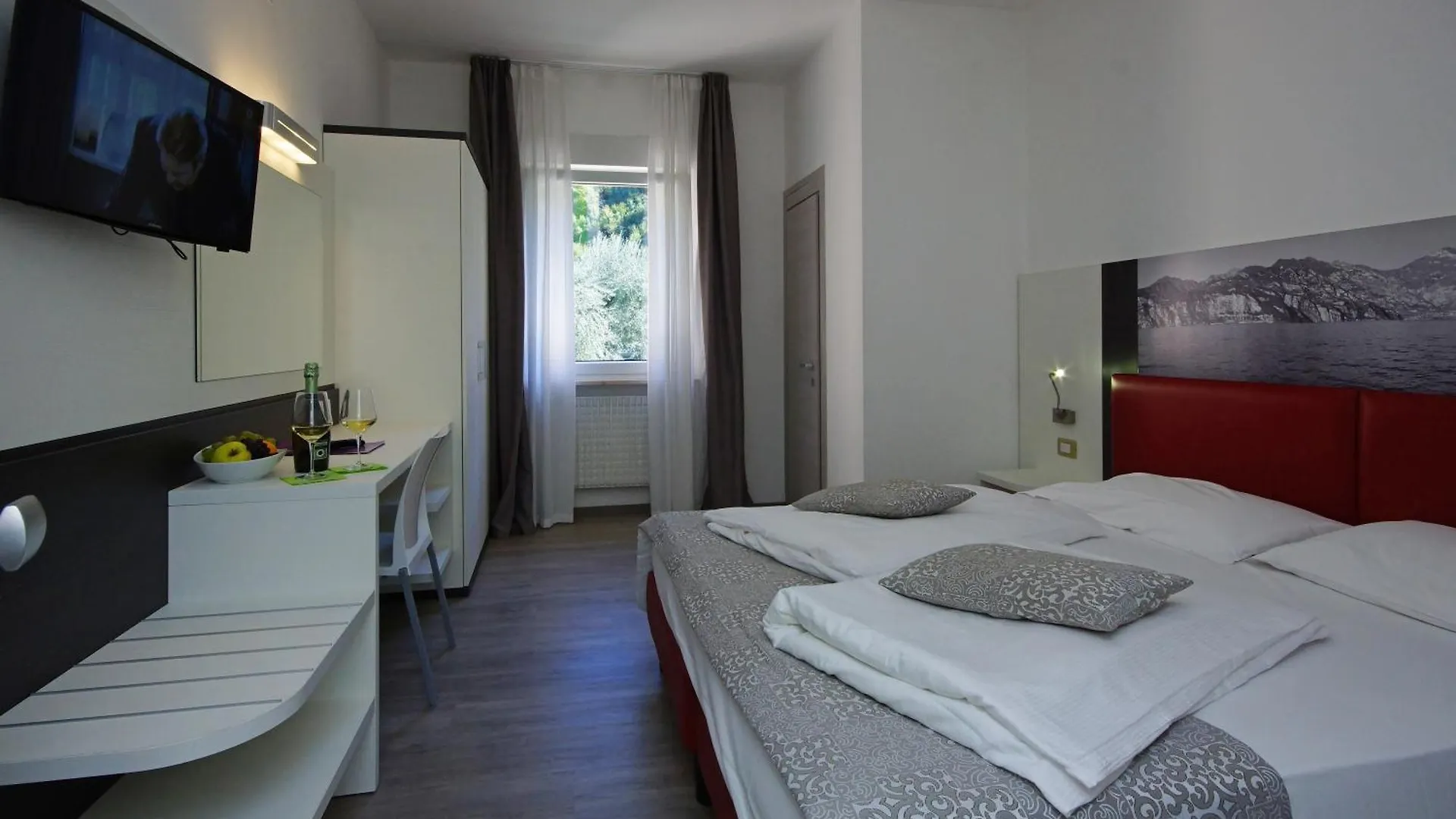 **  Hotel Casa Serena Malcesine Italy